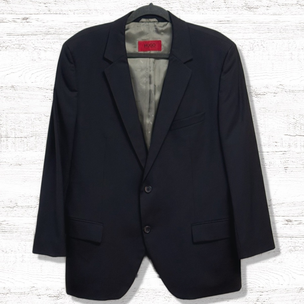 Hugo Boss Red Label Black Pinstriped Men’s Sport Coat Blazer Size 46R